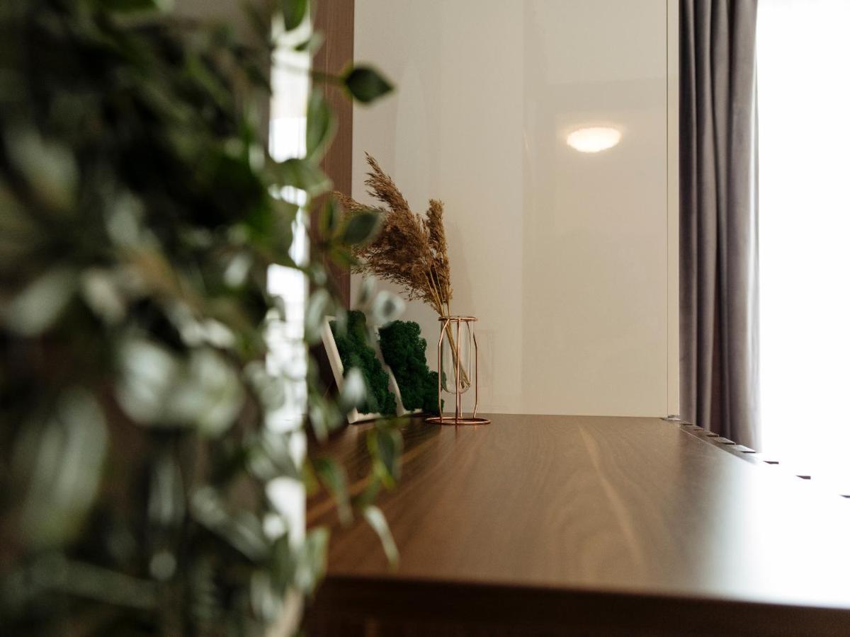 Cozy Special Pallady Apartament With Garden & Courtyard Bucharest Exterior photo