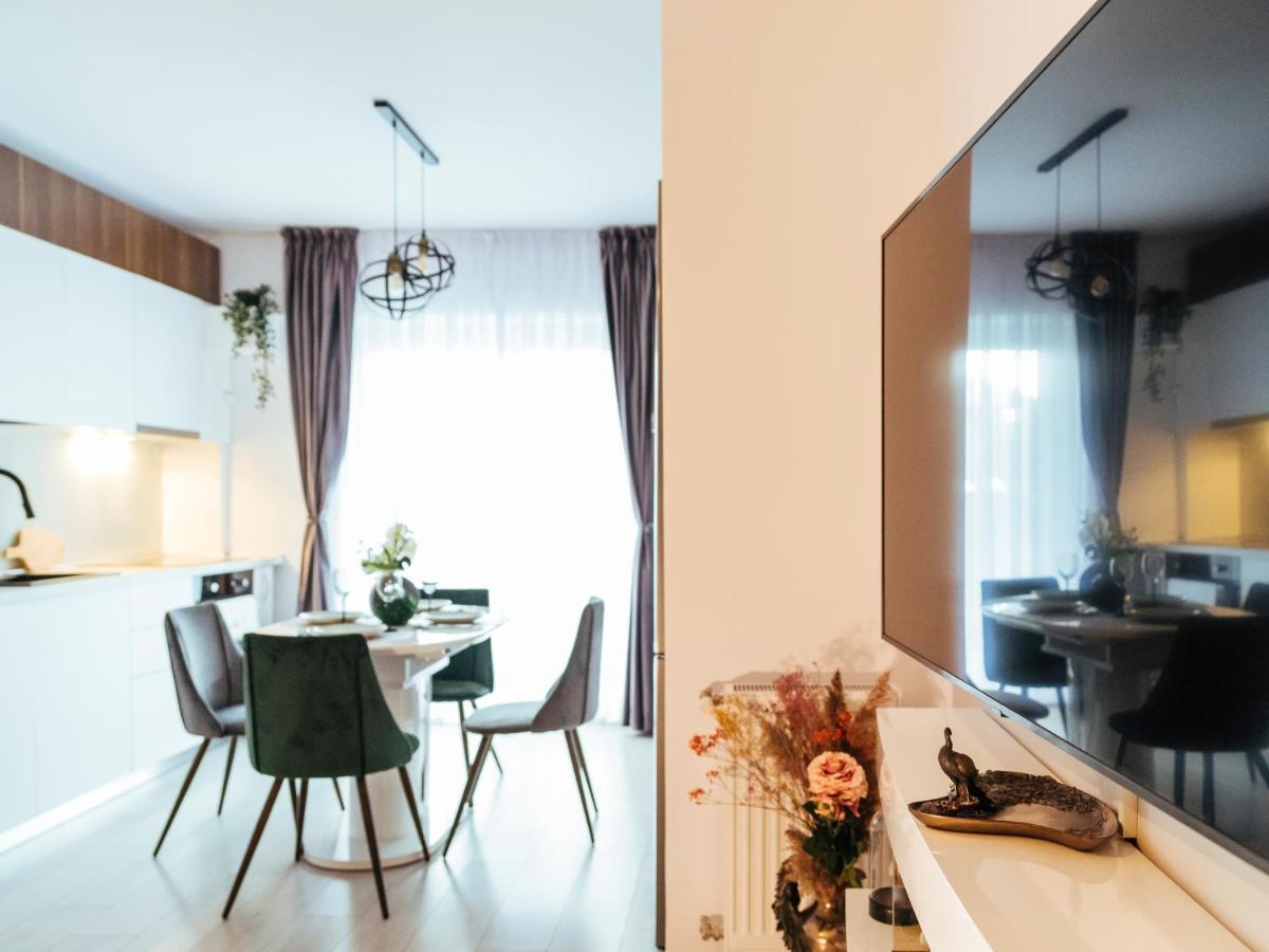 Cozy Special Pallady Apartament With Garden & Courtyard Bucharest Exterior photo