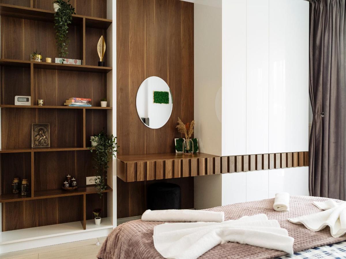 Cozy Special Pallady Apartament With Garden & Courtyard Bucharest Exterior photo